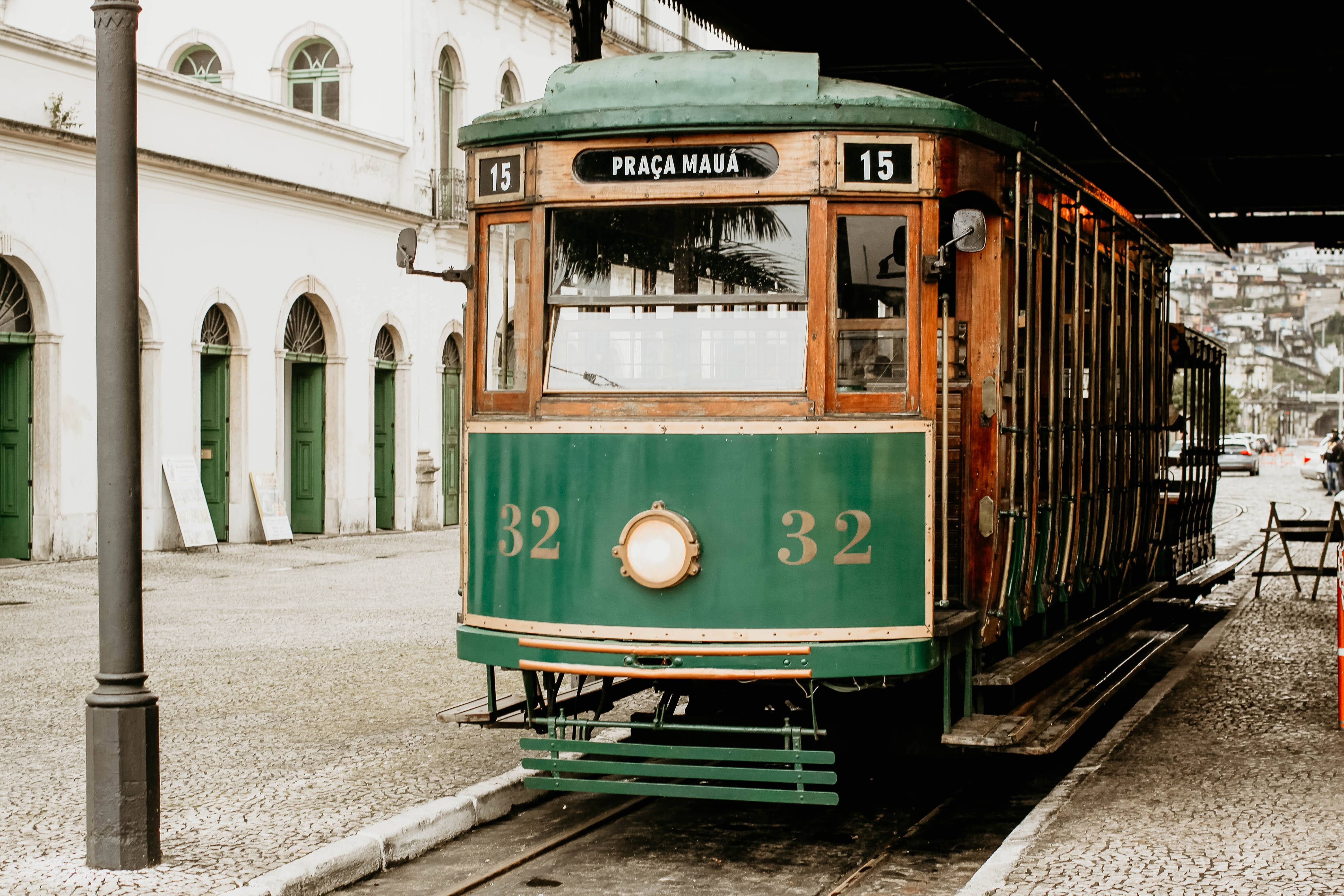 Portuguese Lesson: Navigating Brazil's Cultural Delights - Lesson 2 of Our Comprehensive Travel Guide | Solange Isaacs